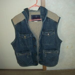 GAP Denim/quilted cotton vest